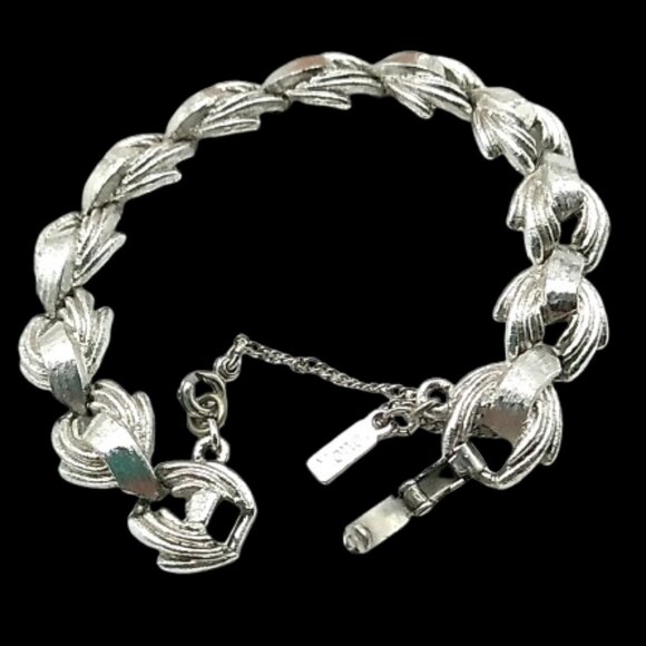 Vintage Monet Silver-Tone Textured Chain Link Bracelet with Safety Chain - Picture 1 of 16